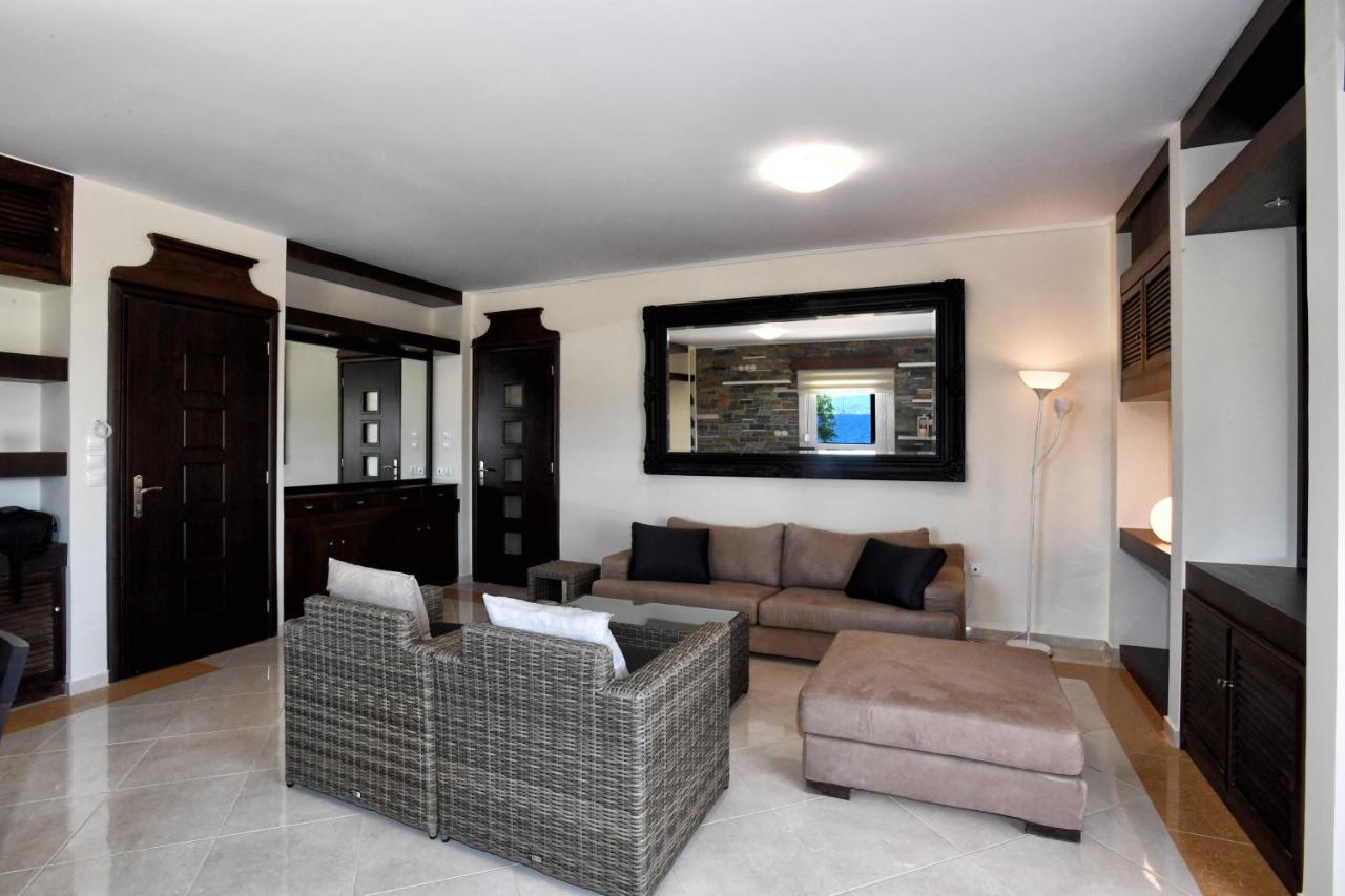Livas Almyri Seafront Flat Appartement Kato Almiri Buitenkant foto